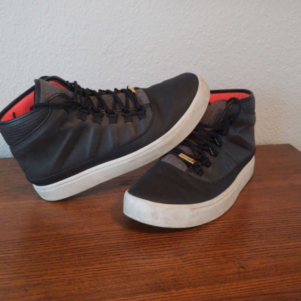 Westbrook 0 Holiday Infrared